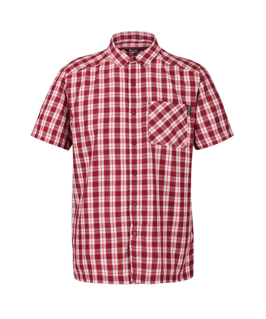 Image for Regatta Mens Mindano V Short Sleeved Checked Shirt (Delhi Red)