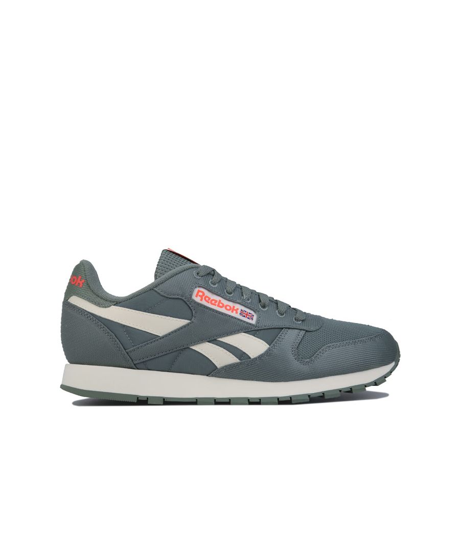 Mens Reebok Classics Leather Trainers in green.- Nylon and leather upper.- Lace closure.- Lightweight cushioning.- Die-cut EVA midsole.- Removable sockliner.- Rubber outsole.- Leather upper  Textile lining  Synthetic sole. - Ref: FY7547