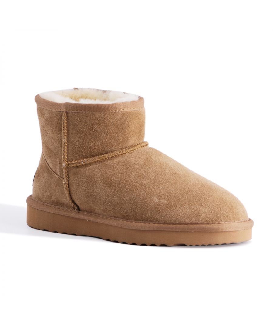 DETAILS\n\n\nUnique fully moulded insole with support - all sheepskin lined footbed - extremely comfortable\nUnisex superior sheepskin boot \n\nFull leather Suede upper - Water Resistance\n\nSoft premium genuine Australian Sheepskin wool lining\nSustainably sourced and eco-friendly processed\nUnisex value boots\nRubber High-density EVA blend outsole - making it lighter,softer and more durable\nDouble stitching and reinforced heel\nSheepskin breathes allowing feet to stay warm in winter and cool in summer