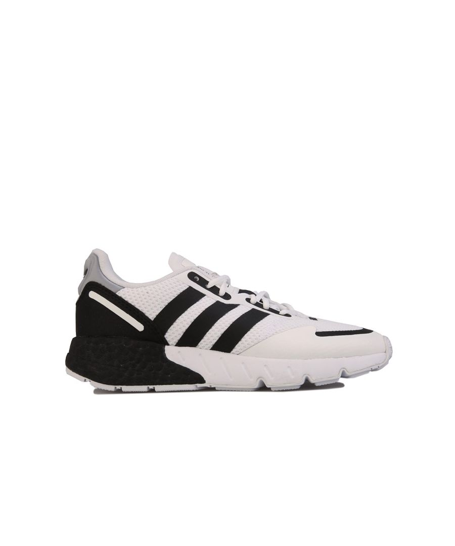 Junior adidas Originals ZX 1K Boots Trainers in white black.- Knit mesh upper.- Lace closure.- Stable feel.- Boost and EVA midsole.- Rubber outsole.- Textile upper  Textile lining  Synthetic sole.- Ref.: G58922