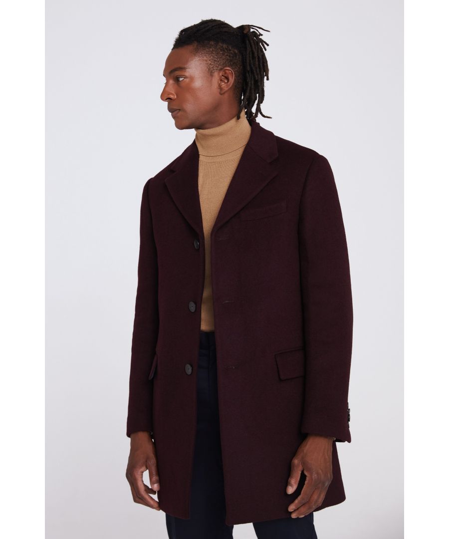 Your choice of overcoat says a great deal – so make a strong selection in Moss' Epsom style. In a key seasonal fig tone, it's designed in a wool-rich, double-faced fabric that contains a shot of silken cashmere.