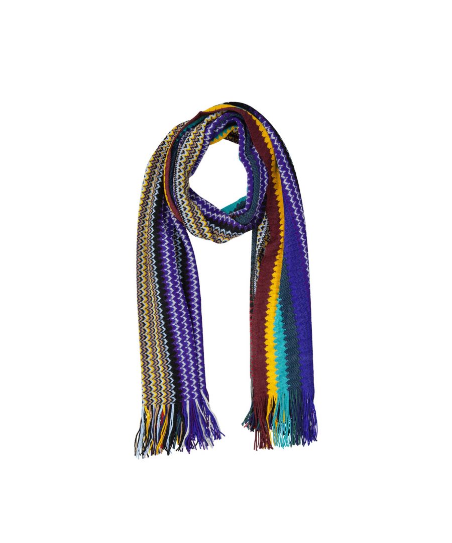 - Composition: 50% Wool, 50% Acrylic - Fringed trim - Size: 200 x 52 - Made in Italy - MPN SC46WMU8182_0002 - Gender: MEN - Code: ACC MI 1 SV 15 O57 S3 T