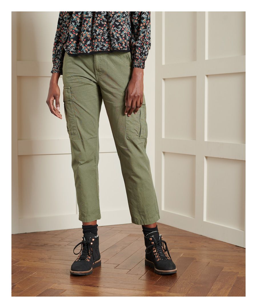 Superdry women's Ripstop cargo pants. Feel good in these cargo pants, featuring a zip and button fastening, clasp fastened adjustable waist, six pockets including two thigh ones, and belt loops. Finished with a Superdry patch on the waistband, these cargo pants are perfect for that everyday casual look.