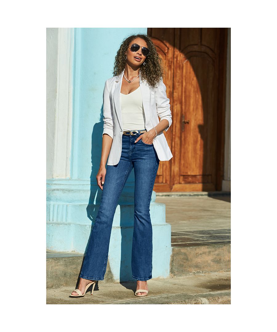 REASONS TO BUY:\n\nWhen the weather calls for a light jacket, wear this\nLuxe linen fabric\nGo-with-everything chic cream shade\nFlattering single-breasted fit\nWe love it with kick-flare jeans, a cami and mules\nIt's great with tailored trousers too