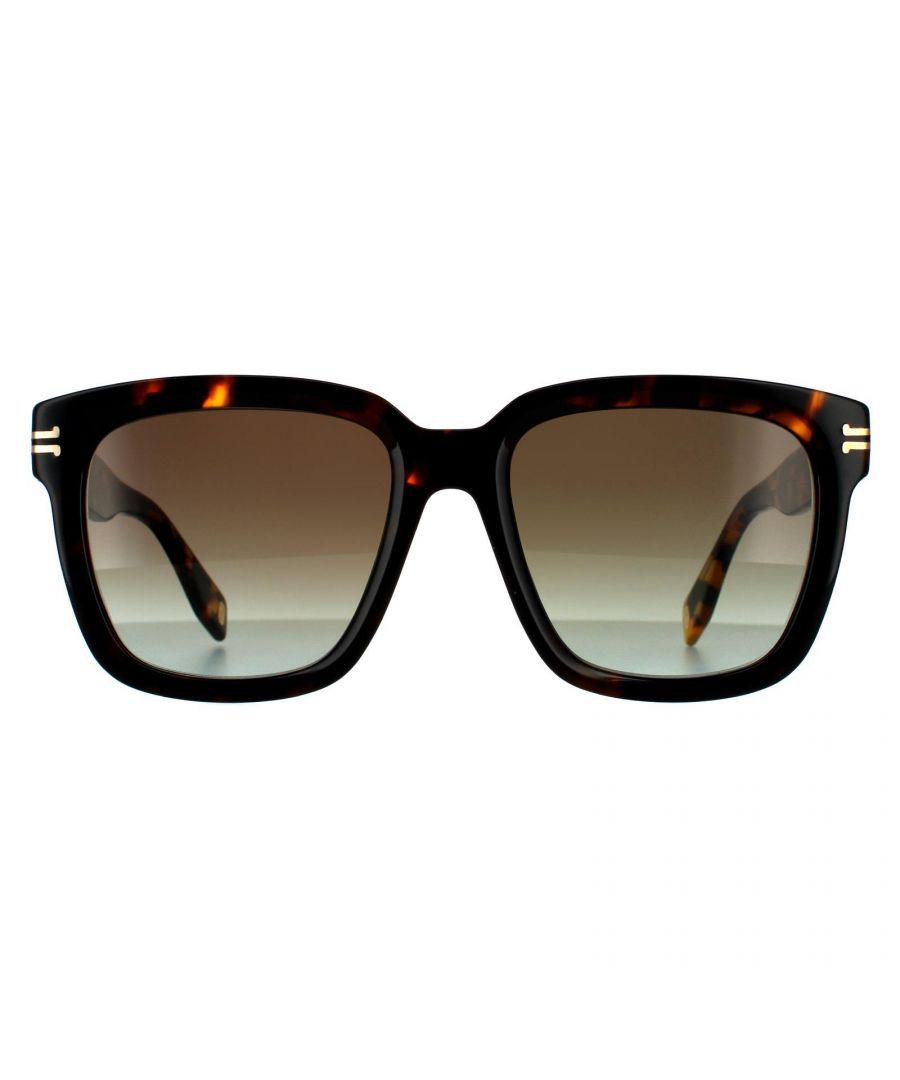 Marc Jacobs Square Womens Havana Brown Gradient 90041091 Marc Jacobs are a stylish square style crafted from lightweight acetate. The Marc Jacobs logo features on the inside of the temples for authenticity.