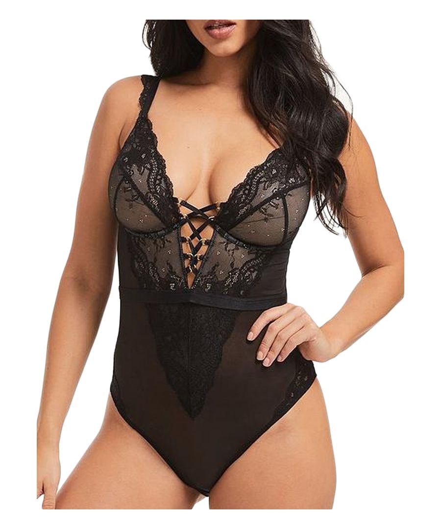 Figleaves Savannah Lace Up Mono-Wire Body has non padded cups to provide a natural shaping. This bodysuit has a mono-wire for good support with a plunging neckline, complete with a lace cross tie.