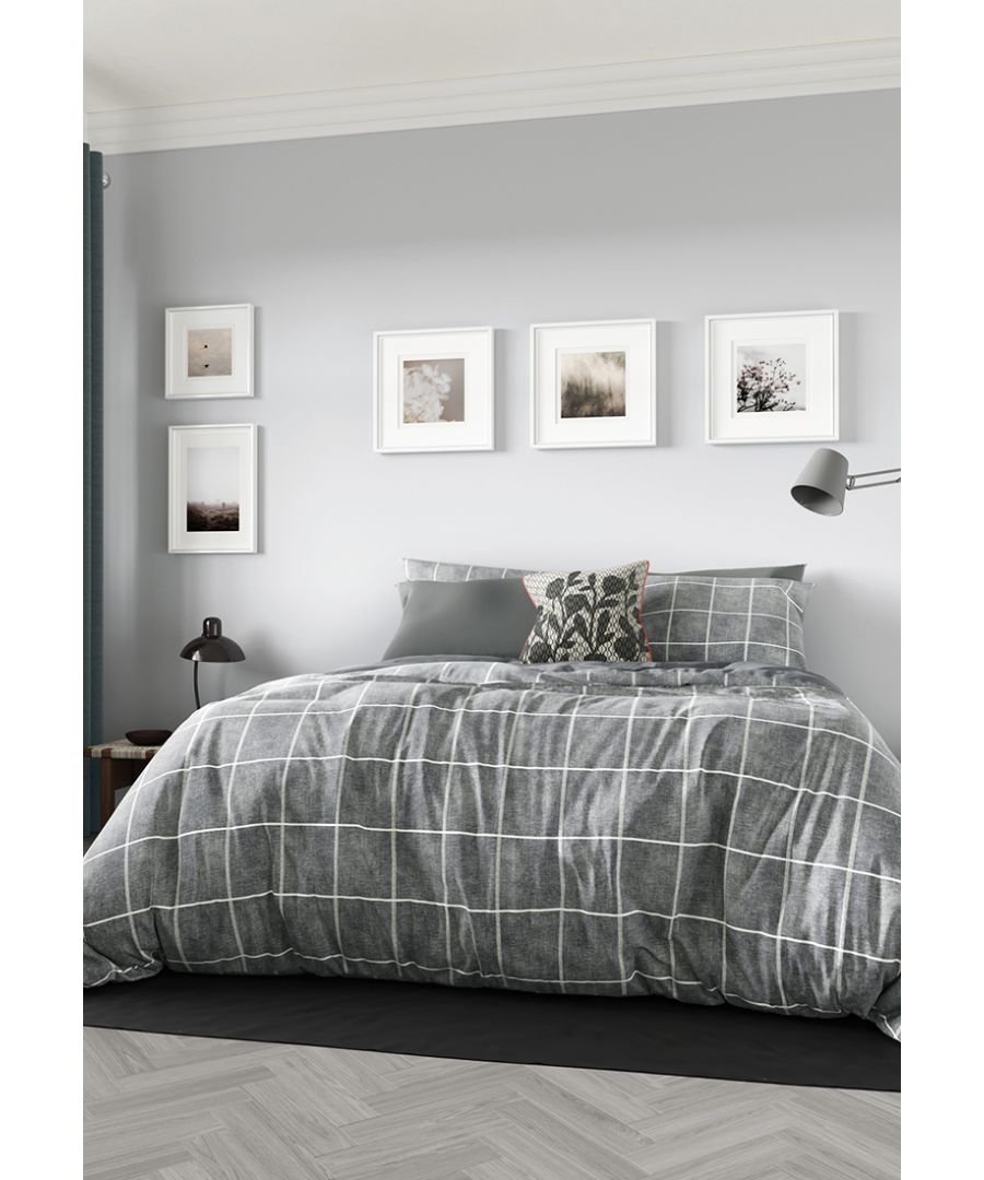A stylish woven check design, with a mid-scale repeat exuding a strong masculine feel in subtle Charcoal. Includes Pillowcase(s). Machine Washable. Made in China.