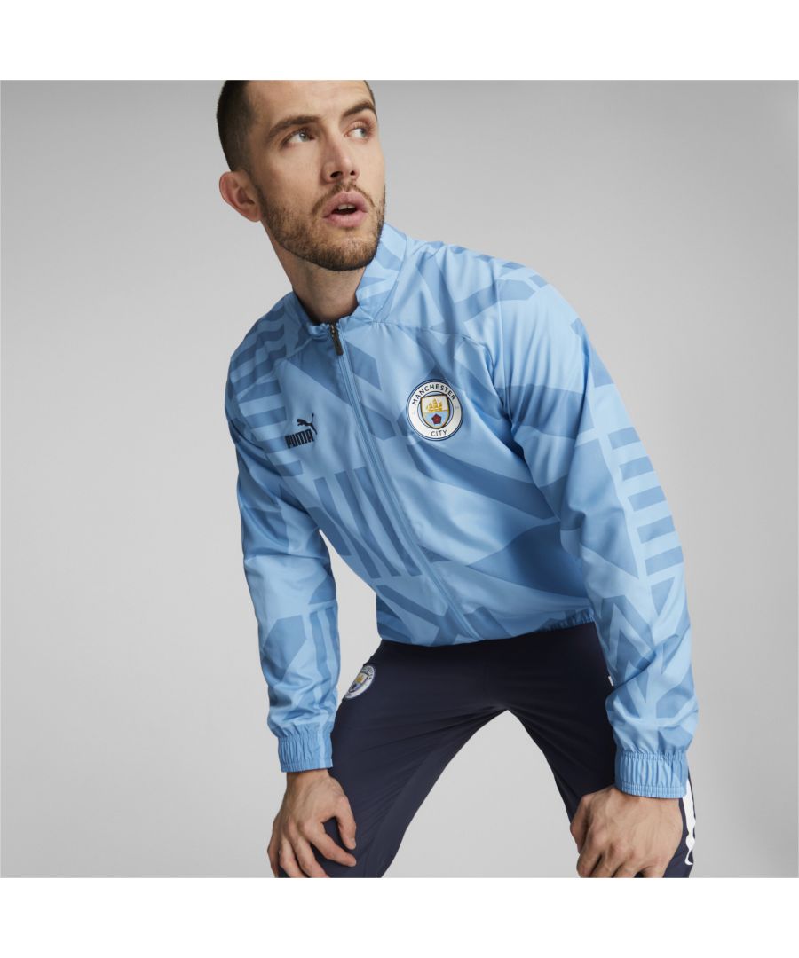 PRODUCT STORY Pay tribute to your team with this Prematch Jacket. Manchester City F.C. fans can throw this outer layer over any outfit to show the whole world where their football loyalties lie – and look stylish to boot.