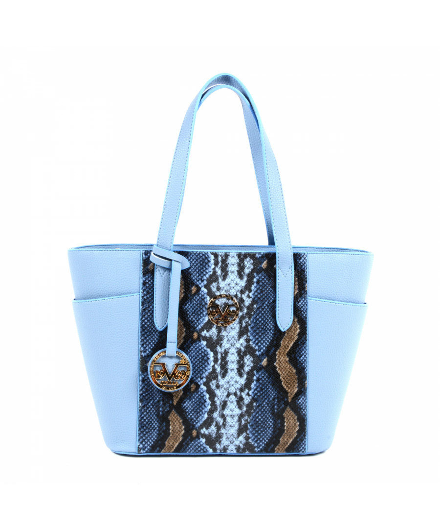 By Versace 19.69 Abbigliamento Sportivo Srl Milano Italia - Details: 8006 PYTHON LIGHT BLUE - Color: Light Blue - Composition: 100% SYNTHETIC LEATHER - Made: TURKEY - Measures (Width-Height-Depth): 40x25.5x13 cm - Front Logo - Two Handles - Logo Inside - Two Inside Pocket