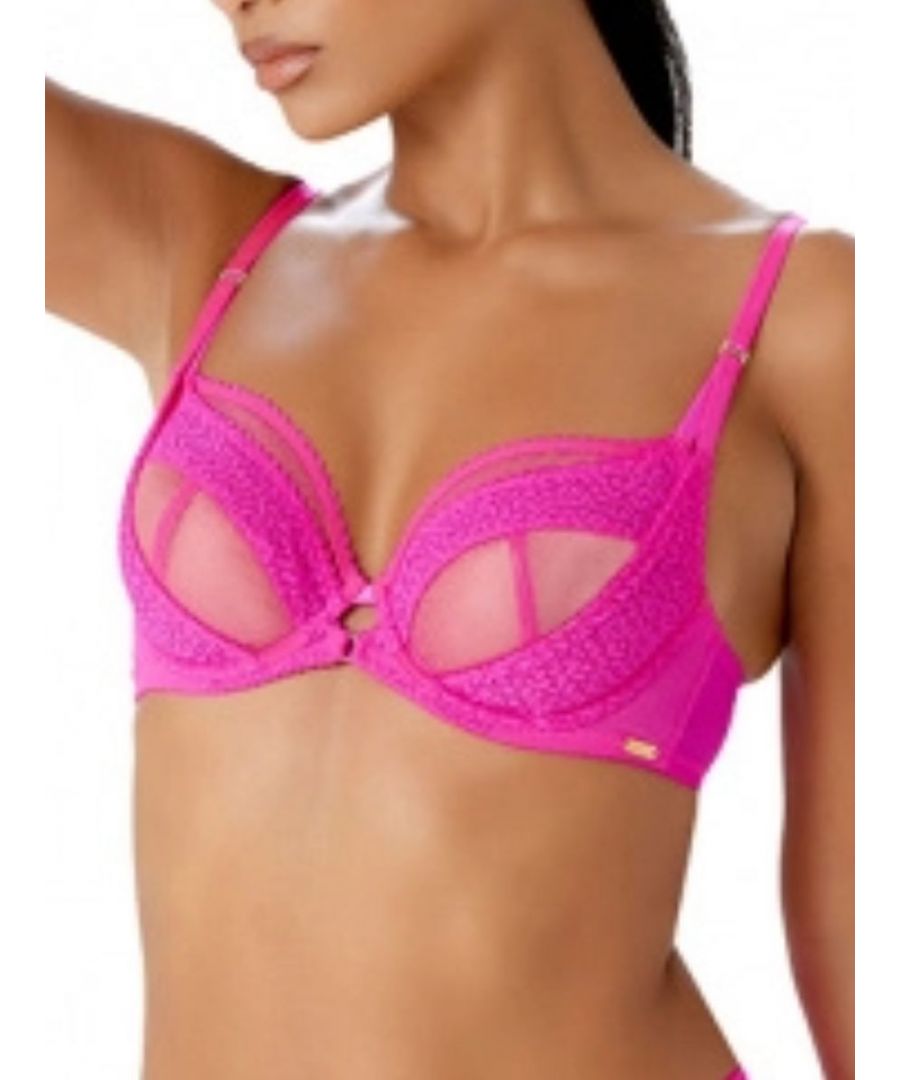 Gossard Envy Plunge Bra. With non-padded, underwired cups and semi-sheer lace fabric. The product is recommended for hand wash only.