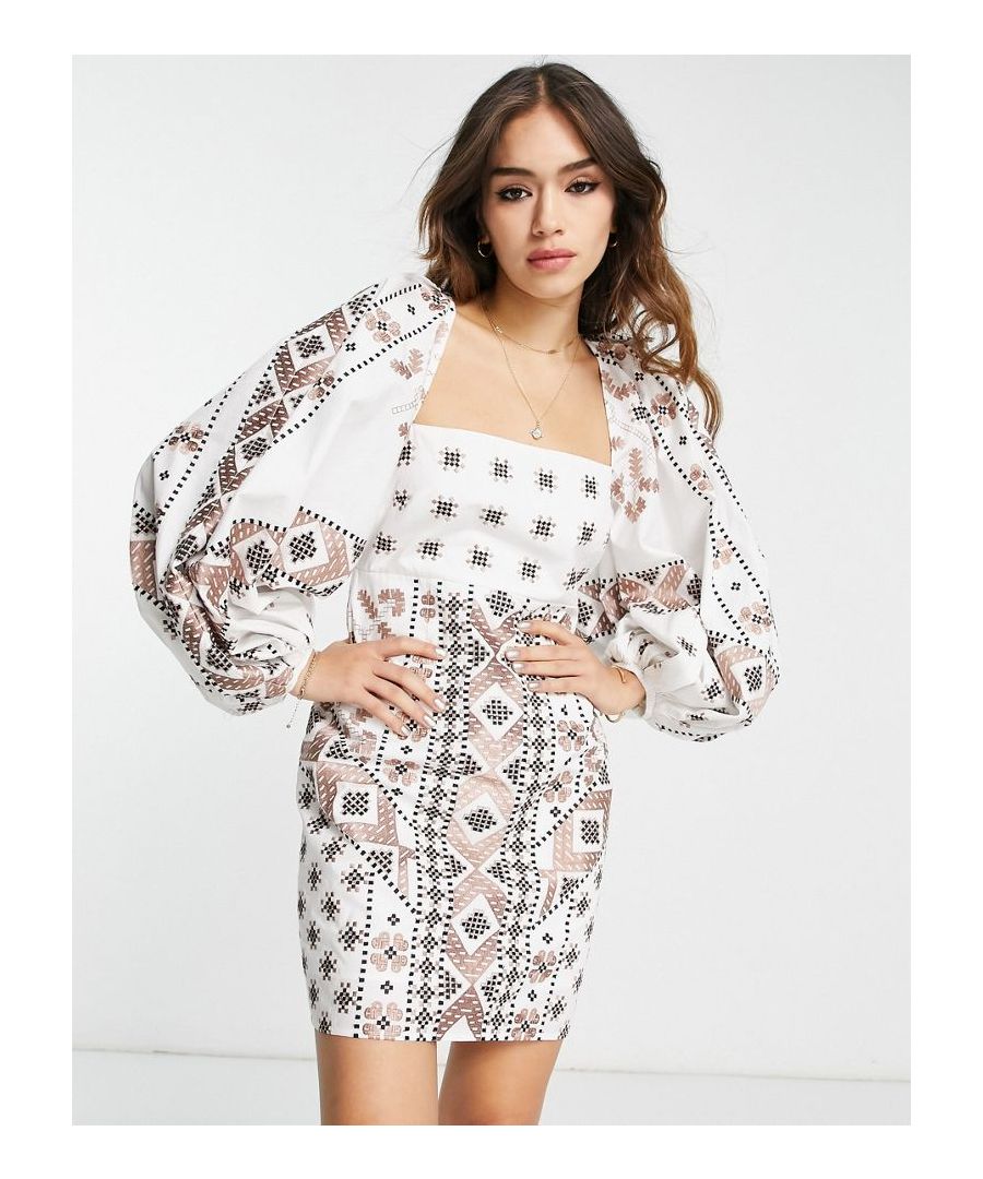 Dresses by ASOS EDITION Love at first scroll Square neck Puff sleeves Zip-back fastening Regular fit  Sold By: Asos