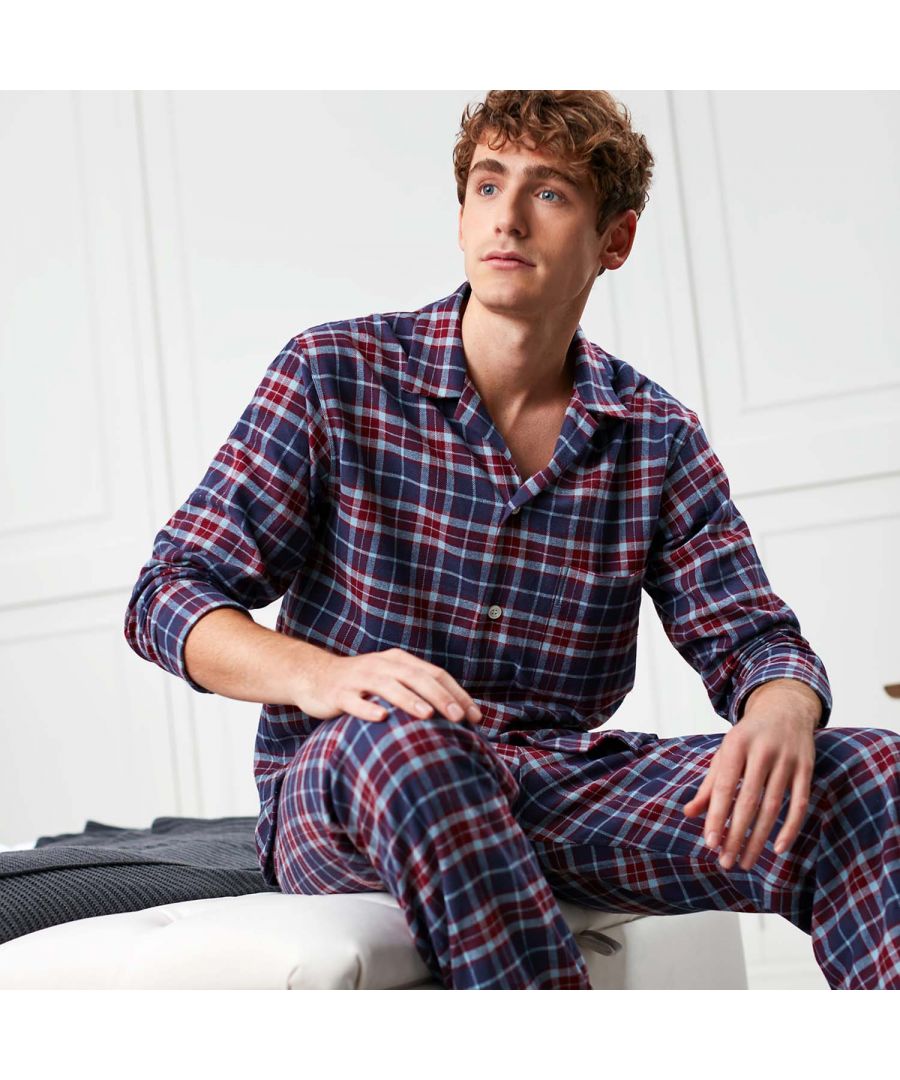 Designed with maximum comfort in mind, it’s no wonder these pyjamas get rave reviews. Luxuriously soft, they're made from brushed cotton which is woven to our exact specifications, the fibres brushed repeatedly for an exceptionally cosy feel. Offered in a timelessly stylish design, the jacket is finished with a top pocket, while the trousers feature a hidden button on the fly and a comfy elastic waist at the back. Jacket length: 30