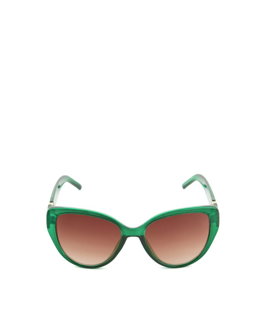 The Glassie sunglasses from Dune London are a staple pair for summer. Defined with contemporary oversized frames and a tortoiseshell finish. They're rounded off with a logo detail on the arms to complete the pair.