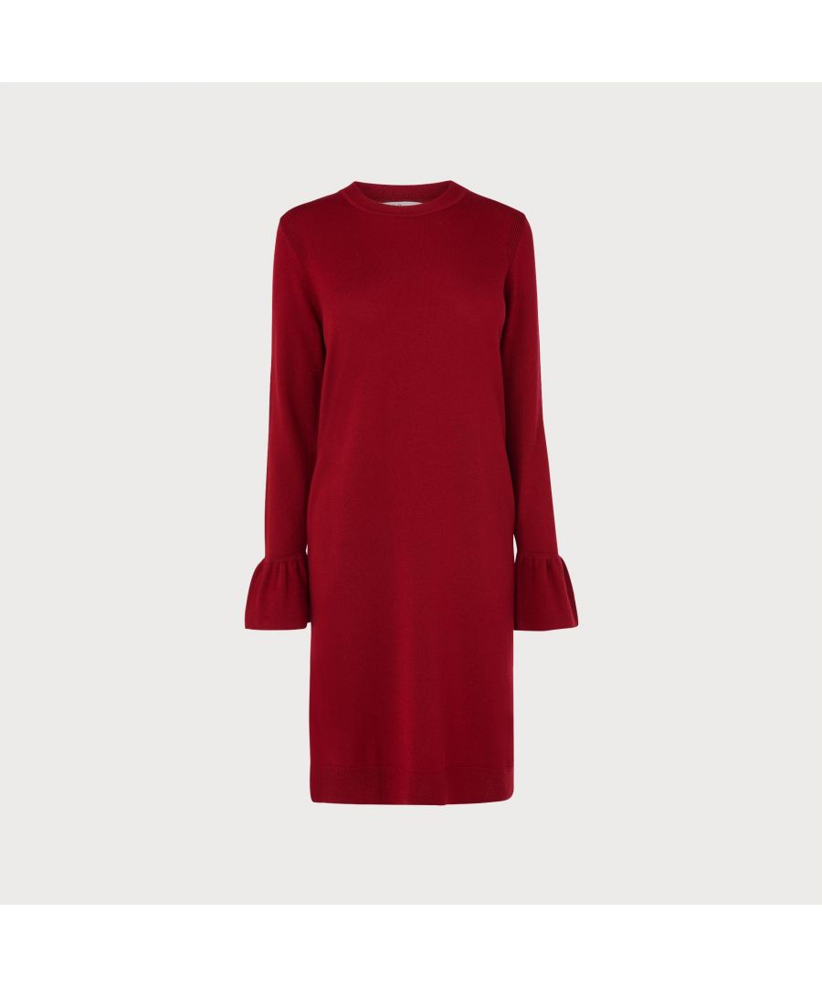 A sign of autumn’s arrival, meet Pierina, our wine-hued knitted dress. Cut to a relaxed fit in warm Merino wool and finished with stylish fluted cuffs, wear it with long leather boots and a beautifully-tailored coat for an effortless autumnal look.
