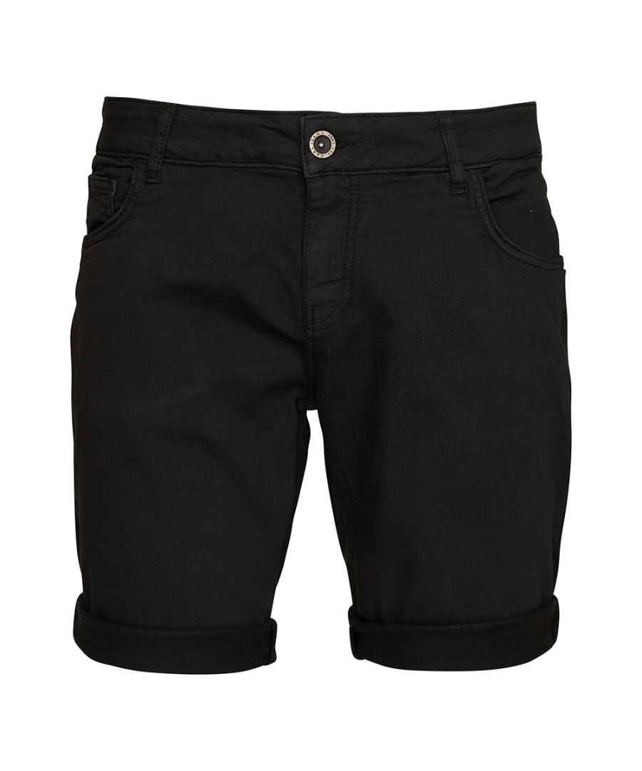 Heren Atlanta Garm. Short van het merk Cars Jeans in de kleur zwart. De Atlanta Garm. Short is gemaakt van hoogwaardig katoen, polyester en elastaan. De elastaan zorgt dat de stof veel rek heeft.  Merk: Cars JeansModelnaam: Atlanta Garm. ShortCategorie: heren shortMaterialen: katoenKleur: zwart