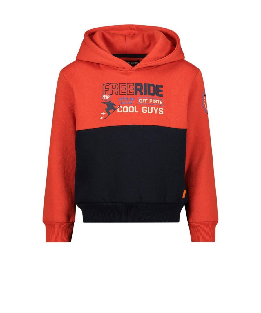 Deze hoodie voor jongens van Orange Stars is gemaakt van een sweatstof en heeft een meerkleurige print. Het model heeft een capuchon en lange mouwen.details van deze hoodie:stijlnaam: Kas