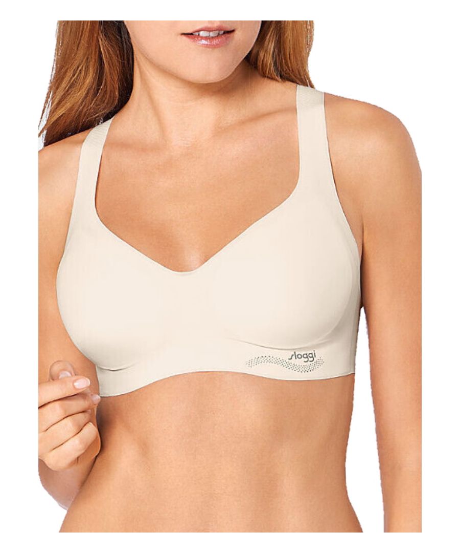 Sloggi ZERO Feel range is made from a luxuriously soft, lightweight fabric made from multi-stretch Japanese fabric for an ‘unfeelable feeling’ and complete comfort. Featuring flat edges and flat dot-bonded seams for an invisible and no VPL look under clothing. This bralette features removable graduated padding which offers uplift to the bust for a flattering look. Complete with re-enforced dot-bonding on the straps and on the under bust band. Perfect for everyday wear and ultimate comfort as the fabric does not dig in. Size Guide: XS (8), S (10), M (12), L (14).