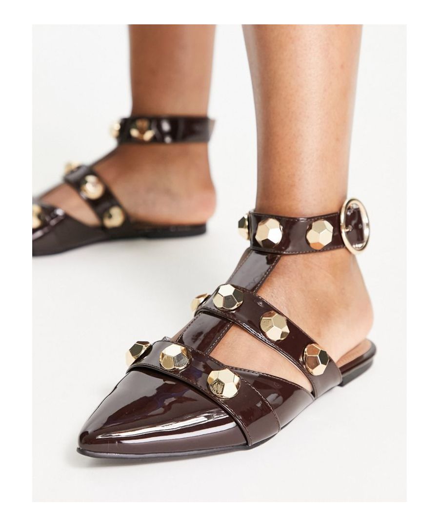 Shoes by ASOS DESIGN Love at first scroll Studded design Adjustable ankle strap Pin-buckle fastening Pointed toe Flat sole Wide fit Sold by Asos