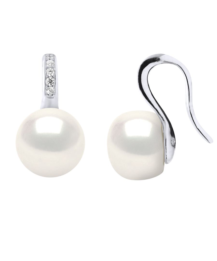 Earrings Hooks True Cultured Pearls Freshwater Buttons 9-10 mm - Quality AAAA + - COLORI NATURAL WHITE - Oxides and Zirconium -System Hooks-allergenic - Jewelry 925 Thousandth - 2-year warranty against any manufacturing defect - Supplied in their presentation case with a certificate of Authenticity and an International Warranty - All our jewels are made in France.