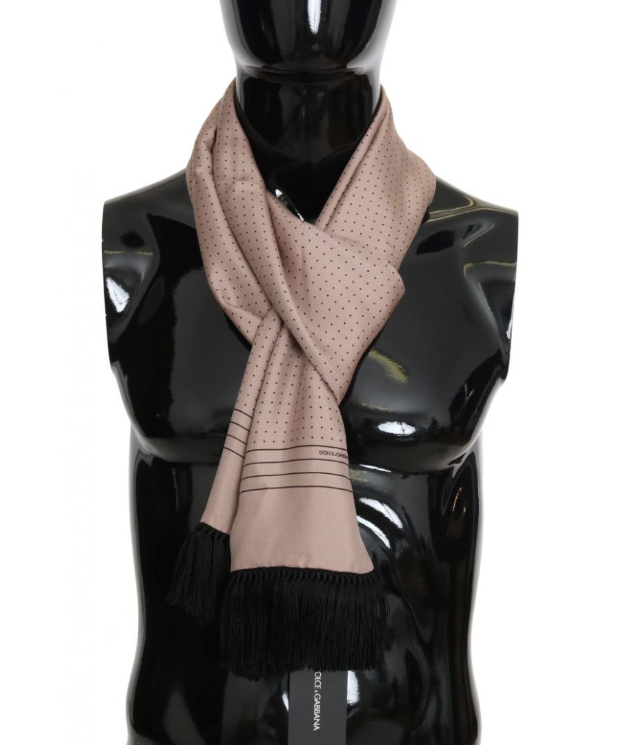 Dolce & ; Gabbana Gorgeous brand new with tags, 100% Authentic Dolce & ; Gabbana Men’s Scarf Wrap. Matériel : 100% Silk Couleur : Pink with polka dots Fringes Logo details Made in Italy SIZE : 185cm x 30cm