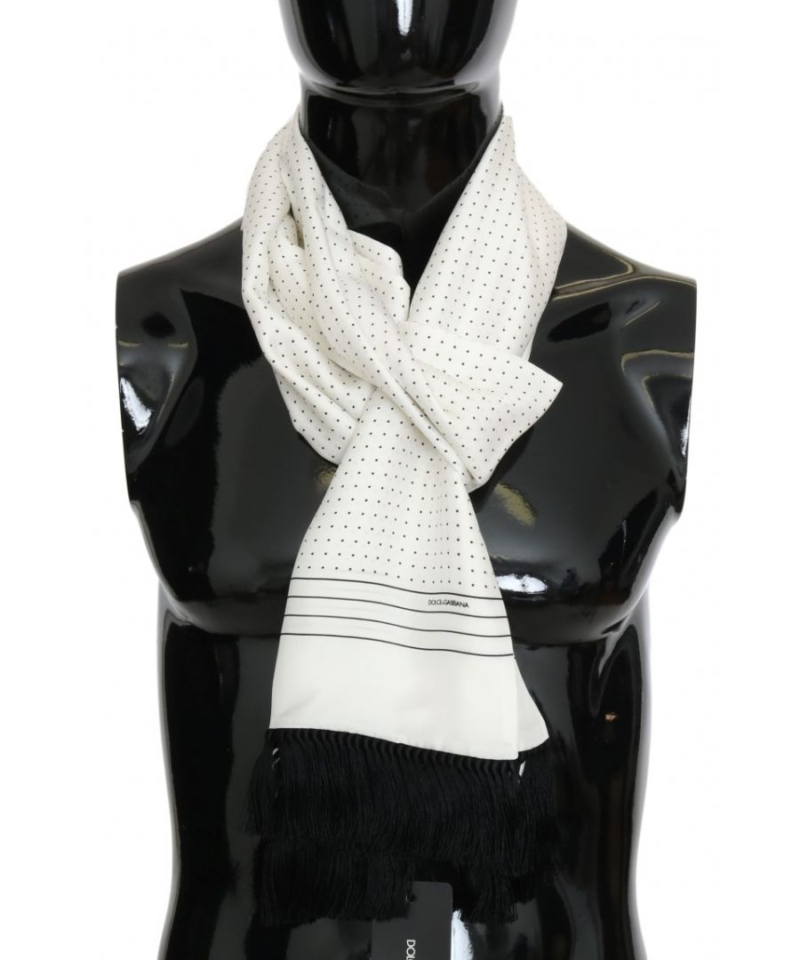 DOLCE & ; GABBANA Superbe écharpe neuve, 100% authentique Dolce & ; Gabbana Matériau : 100% soie Couleur : blanc avec imprimé à pois noirs Franges Détails du logo Fabriqué en Italie