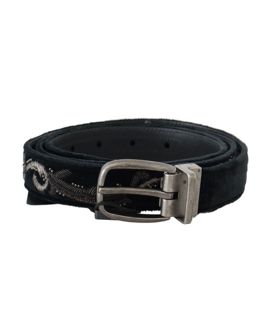 Dolce & ; Gabbana Gorgeous brand new with tags, 100% Authentic Dolce & ; Gabbana MENS Belt Color : Black Buckle : Gray metal buckle Embroidery : Metal fiber and studs Material : 10% Leather, 90% Cotton (leather inner, cotton outer) Width : 2,5 cm Logo details Made in Italy