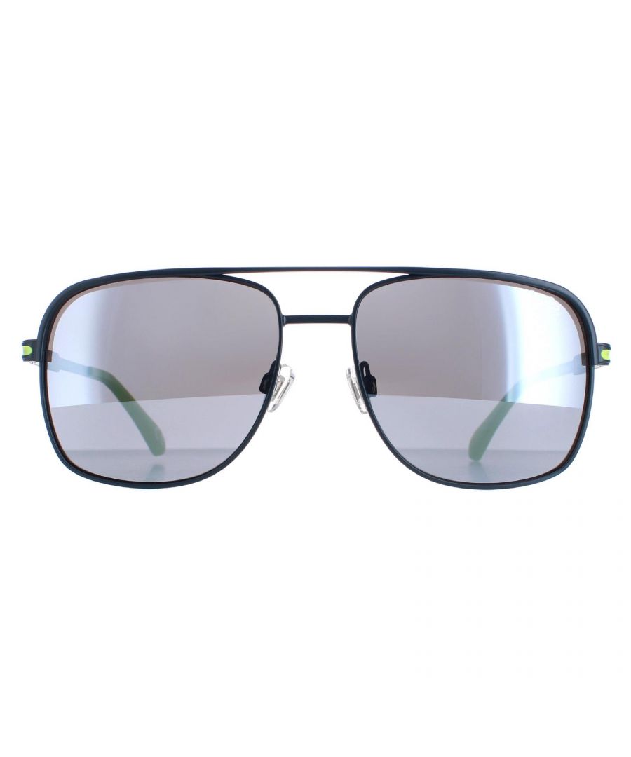De Superdry Miami SDS 006 zwart en groen grijze zonnebril is een perfecte mix van klassieke en hedendaagse stijl. Deze zonnebril heeft een modern aviator-montuurontwerp. De armen van de bril zijn voorzien van het iconische Superdry logo, wat een vleugje designer flair toevoegt. Deze zonnebril is perfect voor degenen die een vleugje eigentijdse stijl aan hun look willen toevoegen, en is veelzijdig genoeg om te combineren met elke outfit, of je je nu opdoft of afkleedt. Met zijn comfortabele pasvorm en uitstekende kwaliteit is deze zonnebril een onmisbaar accessoire voor elke modebewuste persoon.