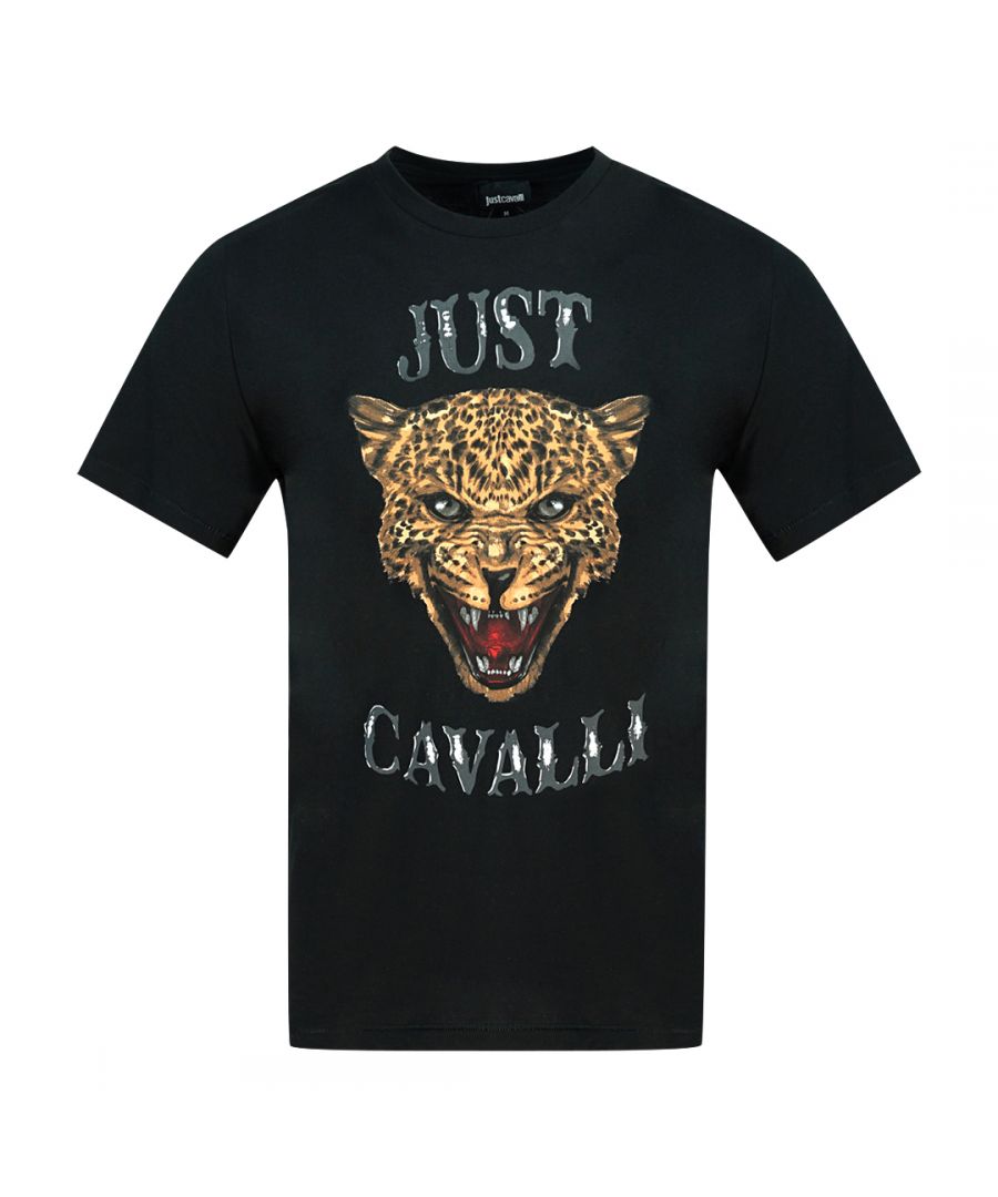 Just Cavalli zwart T-shirt met luipaardlogo. Gewoon Cavalli zwart T-shirt met luipaardlogo. 100% katoen. Normale pasvorm, valt normaal qua maat. Ronde hals. Stijl: S01GC0419 900
