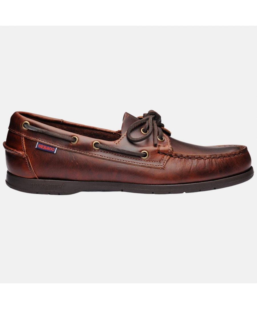 Mens brown Sebago endeavor shoes, manufactured with leather and a rubber sole. Featuring: handsewn. genuine moccasin construction, nickel free. non-corrosive eyelets, 360° leather rawhide lace system, sebago branded woven label and sipped rubber outsole.