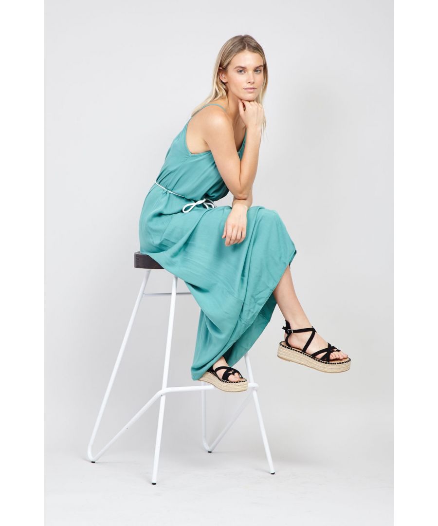 Add this button front dress to your summer wardrobe and make a style statement. It has cami straps, a square neck and a contrast waist belt, in a maxi length. Wear with wedges and a denim jacket.