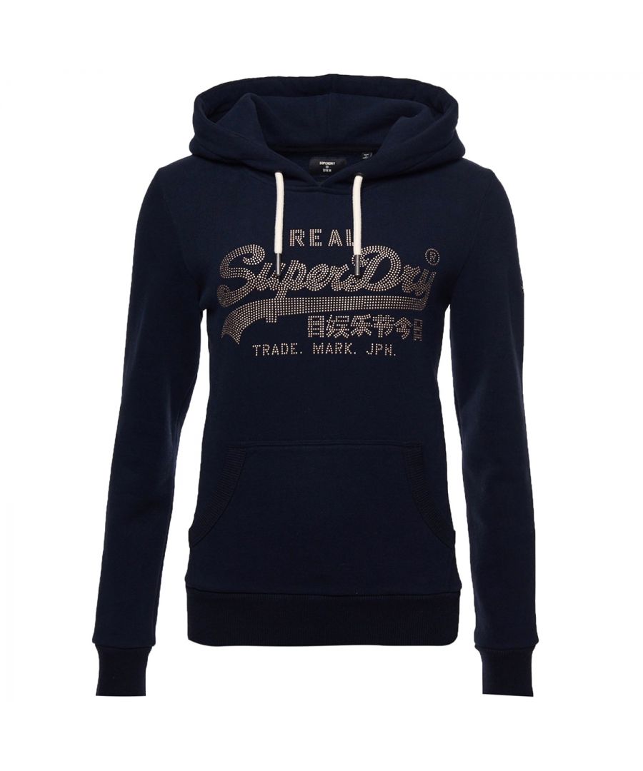 Add some sparkle into your life with the Vintage Logo Boho Sparkle Hoodie.Relaxed fit – the classic Superdry fit. Not too slim, not too loose, just right. Go for your normal size.Overhead designDrawstring hoodFront pouch pocketBrushed liningEmbellished logo