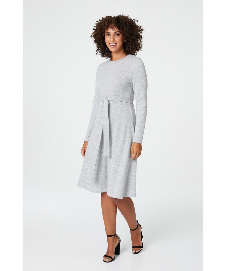 Every closet needs a chic fit and flare jumper dress. With a round neck, long sleeves, a removable belt, and a flared knee length skirt. Pair with black heels for a polished evening look or with knee high boots for a versatile daytime outfit.