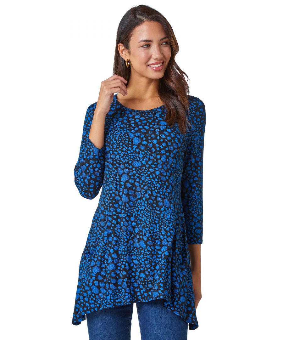 Spot Print Stretch Swing Top