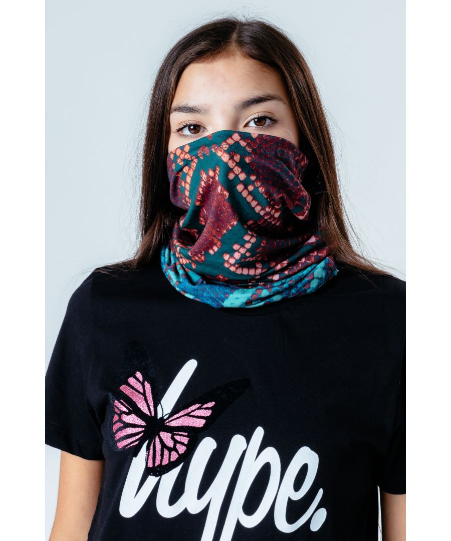 The HYPE. Bronze Hiss Adults Multifunctional Headwear features a unisex design. Highlighting a brown and turquoise colour palette in a snake skin inspired all-over print. Finished with the iconic HYPE. script crest. Designed in a soft-touch fabric for supreme comfort with a soft and breathable material for a comfortable fit. This men's and women's face covering can be used as a snood, bandana, headband, wristband, hairband, hood, head wrap and used as a face covering when in public places. Machine washable.