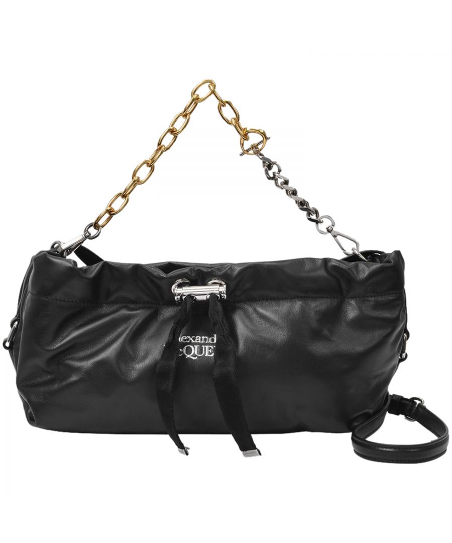 For Autumn-Winter 2021, the Bundle bag from Alexander McQueen comes in a mini version, in timeless black leather. It comes with a drawstring, and works as a shoulder bag or a crossbody. Suggestion: an oversize blazer, boyfriend jeans, pumps and an Alexander McQueen bag under your arm. Shoulder strap : 120 cm. Carried two ways - two top handles and one adjustable shoulder strap. Material : smooth calfskin. Colour : Noir - 1000 Black. Closure: magnetic clasp with drawstring. Interior: one zipped outer pocket on the front.