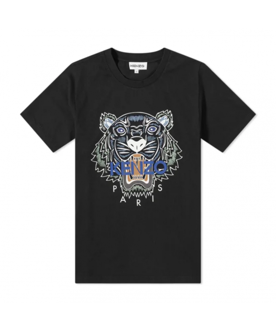 This Classic Kenzo T-Shirt Features the Iconic Tiger and Logo Print as well as the Kenzo Paris Logo. Wear it for a casual/Sporty look with a pair of waist hugging trousers and trainers.