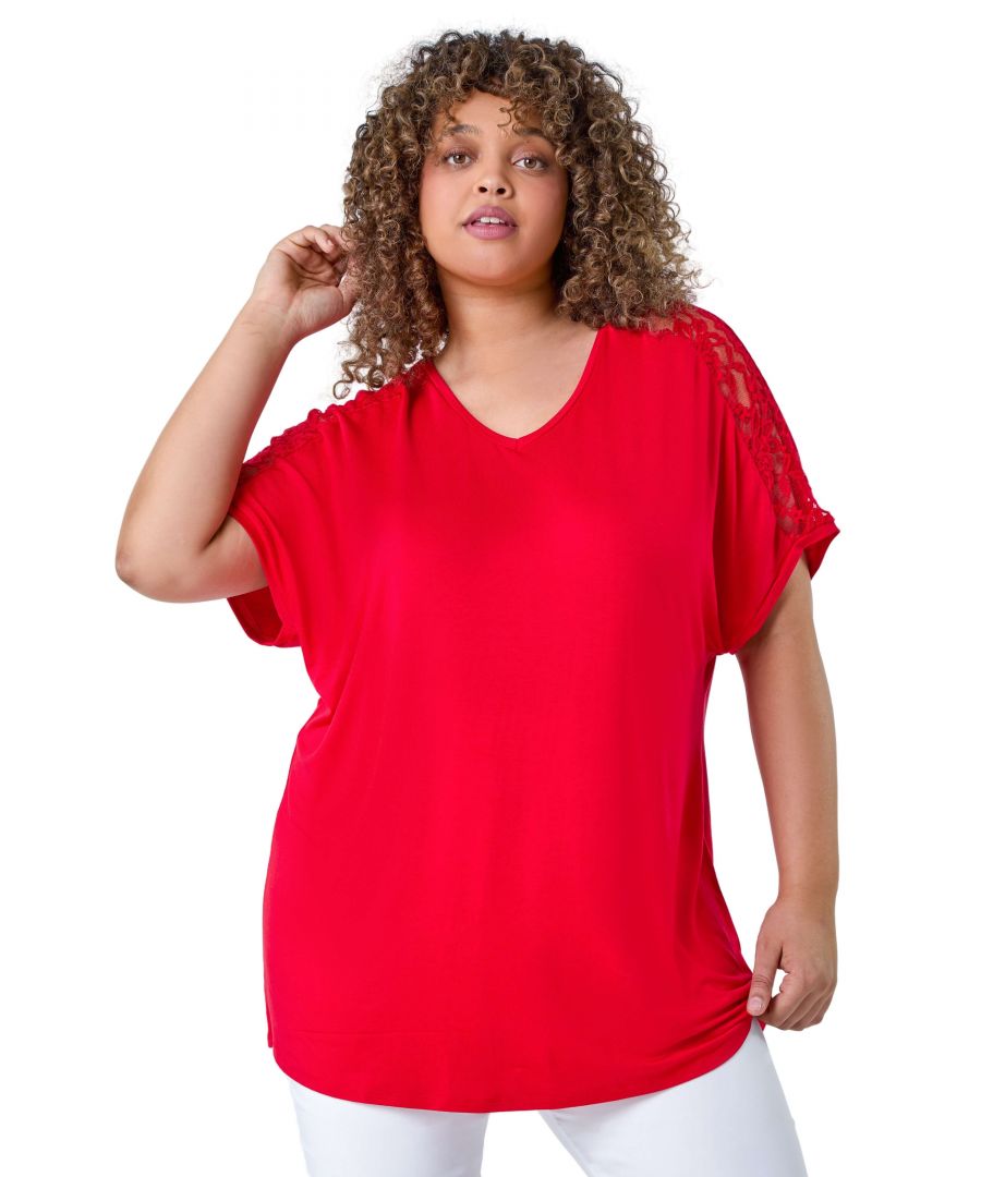 Roman Curve Womens Lace Shoulder Stretch Jersey T-Shirt - Red - Size UK 22-24