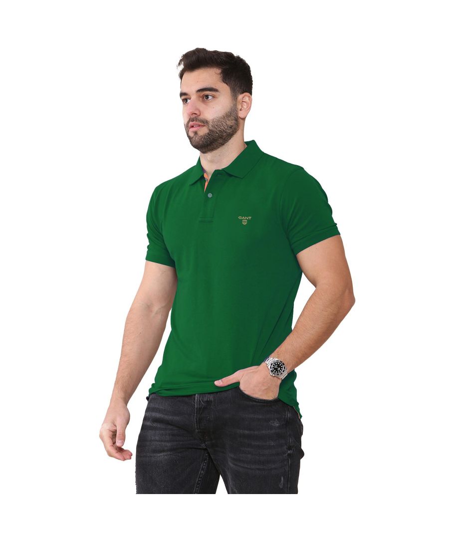 Gant Mens Contrast Collar Short Sleeve Polo Shirt. Regular Fit and Contrasting Trim Featuring A Buttoned Down Collared Neckline. Suitable For Casual Or Work Wear.
