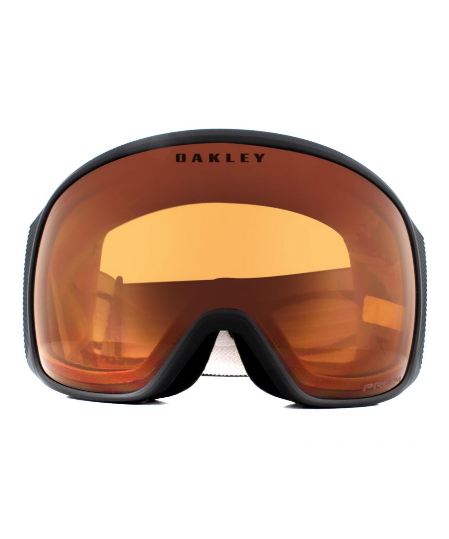 Oakley Ski Goggles Flight Tracker XM OO7105-24 Matte Black Prizm Snow Dark Grey extend the field of view in all directions due to its oversized design. Based on a tried-and-tested architecture, a full-rim encases the lens and reduces movement and distortion during use, whilst triple layered foam increases airflow to aid the elimination of fogging. Engineered to fit a broad range of face shapes, the XM is the medium sized version and will also fit perfectly with most helmets.