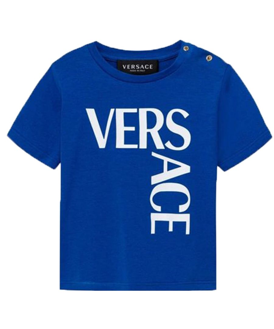 Fit for a range of activities, this soft cotton t-shirt is embellished with a logo accent.\n\n\nLogo\nCrew neck\nShort sleeves\nSnap button closure
