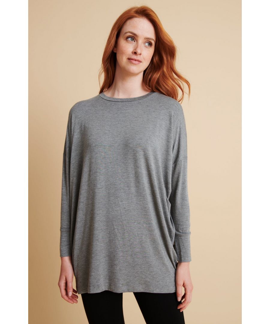 Our softest, slouchiest, drapiest top. Made from our hero fabric Bamboo, throw on this effortless long-sleeved layering top for all day comfort.\n\nDesigned for Yoga and Pilates \nMade with 95% Bamboo Viscose, 5% Elastane\nOeko-Tex certified no nasties in the dyeing process\nFrom sustainably managed forests\nNaturally sweat-wicking and breathable\nUnrivalled softness and great for sensitive skin\nRelaxed fit with a crew neck\nLonger length cuffs\nDropped back hem offers great coverage\nGentle side slits\n\nGreat for all sporting activities