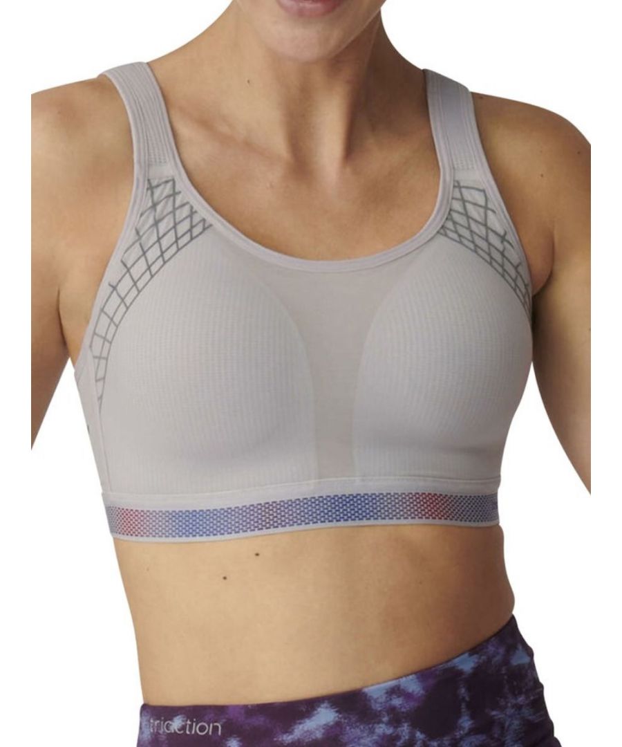 Triumph Triaction Cardio Cloud Minimiser Sports Bra. Offering adjustable, racerback straps and non wired cups. Product is recommended gentle wash only.