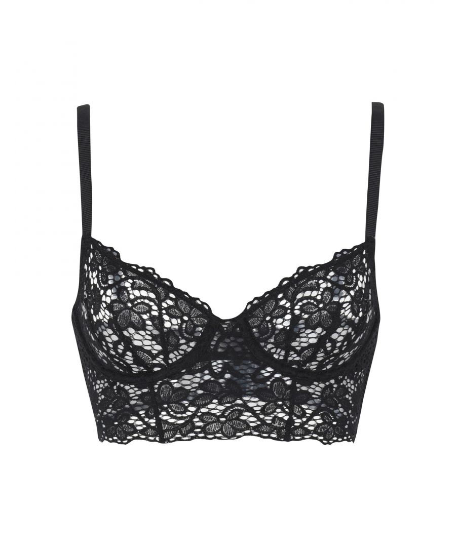 lace, no appliqués, basic solid colour, rear closure, hook-and-eye closure, internal underwire, stretch
