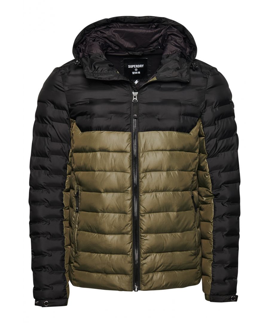 Get cosy this season with our Radar Quilt Mix Padded Jacket. Designed with not only your comfort in mind, but your sense of style too.Slim fit – designed to fit closer to the body for a more tailored lookBungee cord hoodMain zip fasteningQuilted paddingTwo zip pocketsAdjustable popper cuffsOne internal mesh pocketIconic Superdry logo badgeThe padding in this jacket is 100% recycled, each jacket contains up to 30 recycled bottles, this avoids these bottles being sent to landfill or polluting our oceans.