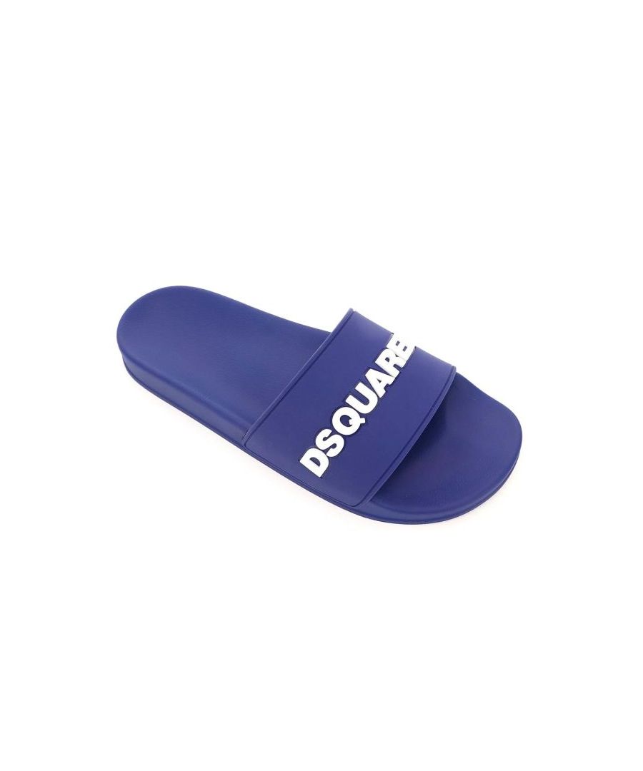 DSquared2 rubber slides with contrasting raised lettering logo on the upper. Moulded footbed, rubber sole with debossed logo pattern on the bottom. 