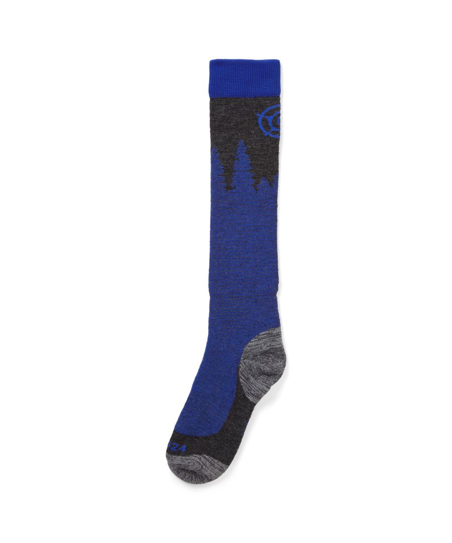 Ski socks have to perform brilliantly under pressure – so it pays to make the right choice. These specially designed socks are constructed from a luxurious merino-blend yarn that helps keep feet fresh and dry all day long and include heavy cushioning, reinforced toe and heel, plus elasticated arch and ankle support. A cool Alpine design stretches the full length of the leg.