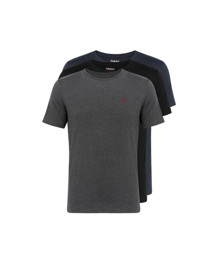 This essential 3-pack of t-shirts from Farah features t-shirts made from Cotton, making them breathable and comfortable for wear all-day. The 'Durnham' lounge t-shirts from Farah have a classic crew neck, short sleeves, and Farah logo at chest. Perfect for relaxed days.