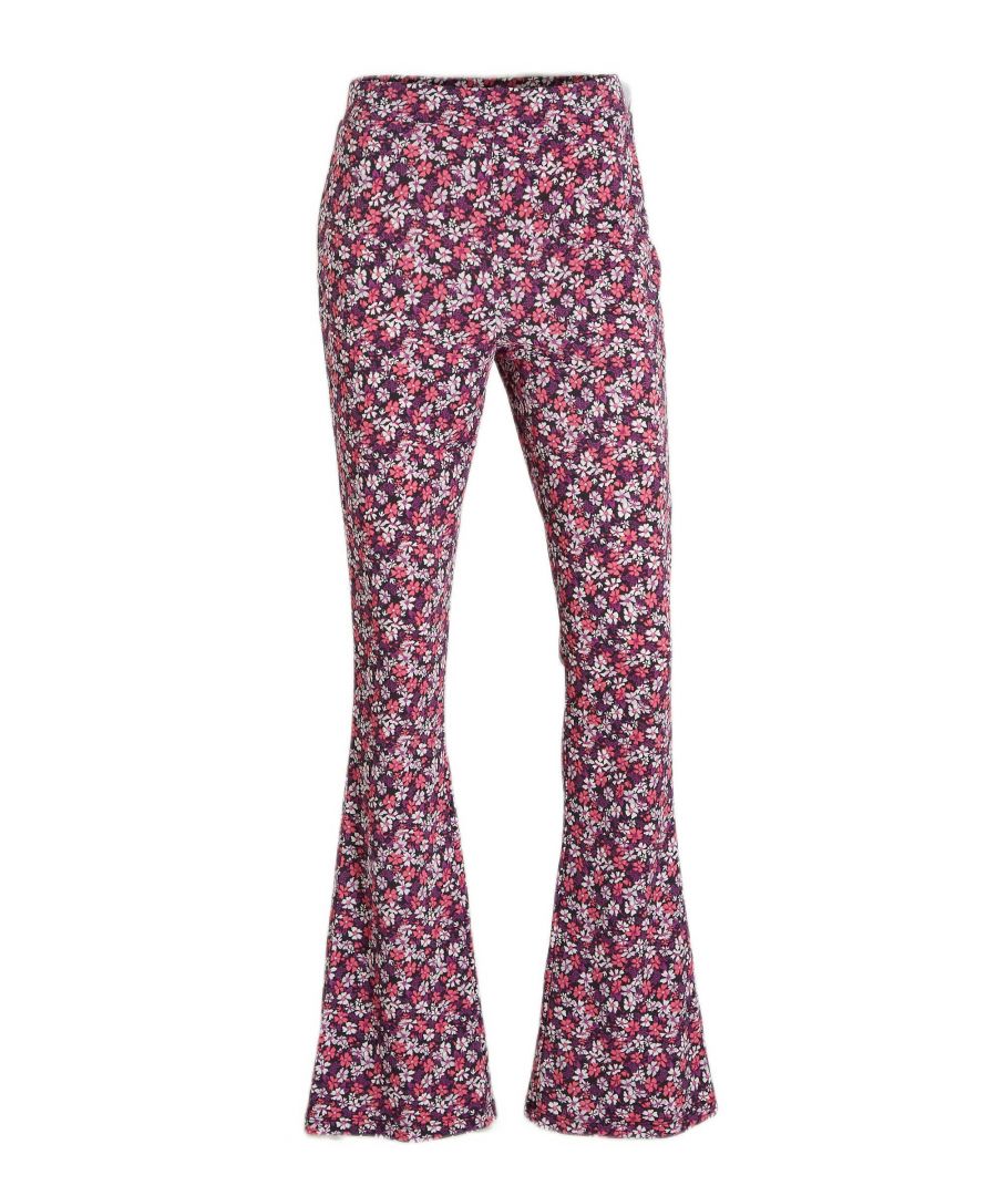 Deze flared fit legging voor dames van VILA is gemaakt van een polyestermix en heeft een bloemenprint. Het model heeft een elastische tailleband.