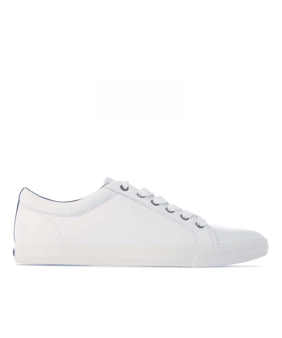 Mens Tommy Hilfiger Back Stripe Trainers in white.- Leather upper.- Lace up fastening.- Round-toe.- Tommy Hilfiger flag on heel.- Rubber outsole.- Leather upper  Textile lining  Synthetic sole.- Ref: FM0FM02506100