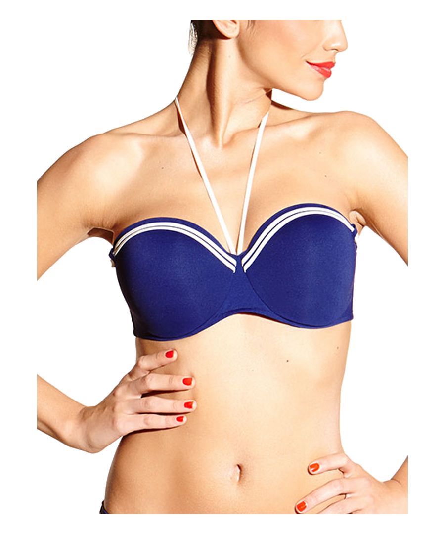 Chantelle Tanganica,  this bandeau bikini top offers excellent support and a comfortable fit.  Straps are fully detachable so they can either be worn as halterneck or as a strapless.  Finished with silicone lining along the cups which prevent slipping giving you poolside confidence.  Plain yet beautiful, a must have in your beach collections!